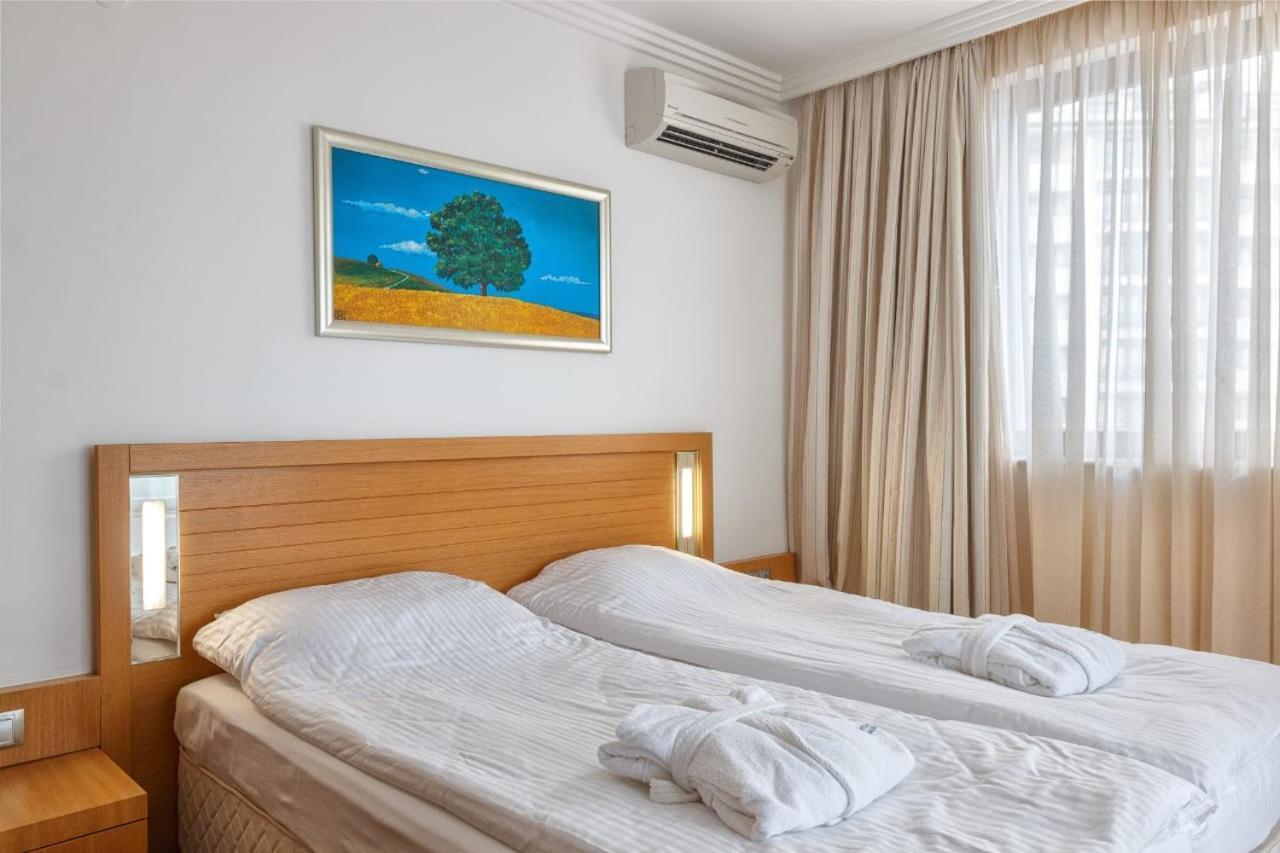 Private Apartments In Emerald Ravda Exterior foto